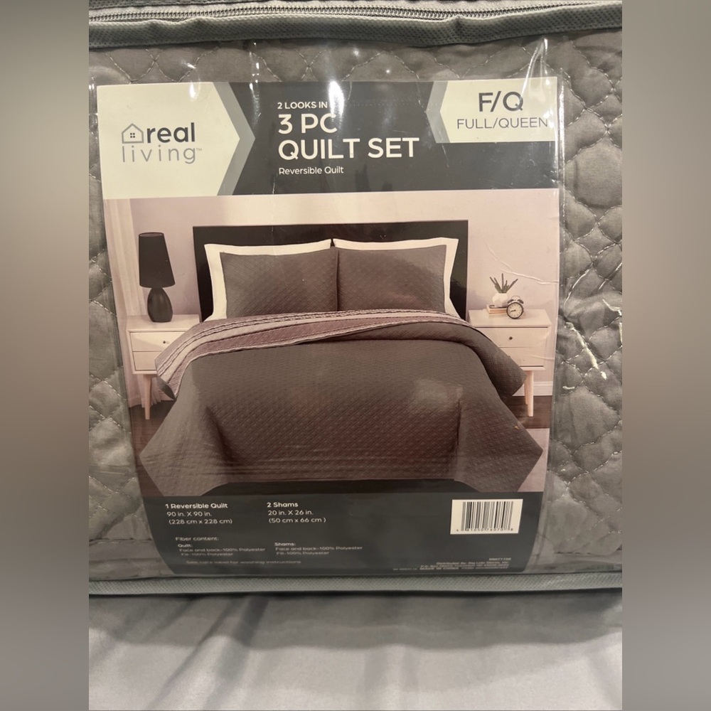 Real Living 3pc Quilt Set Reversible Size Queen Gray/striped